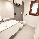 Sette Stelle - Relax Tra Lungomare E Piazza Del Plebiscito Gasthof 4*